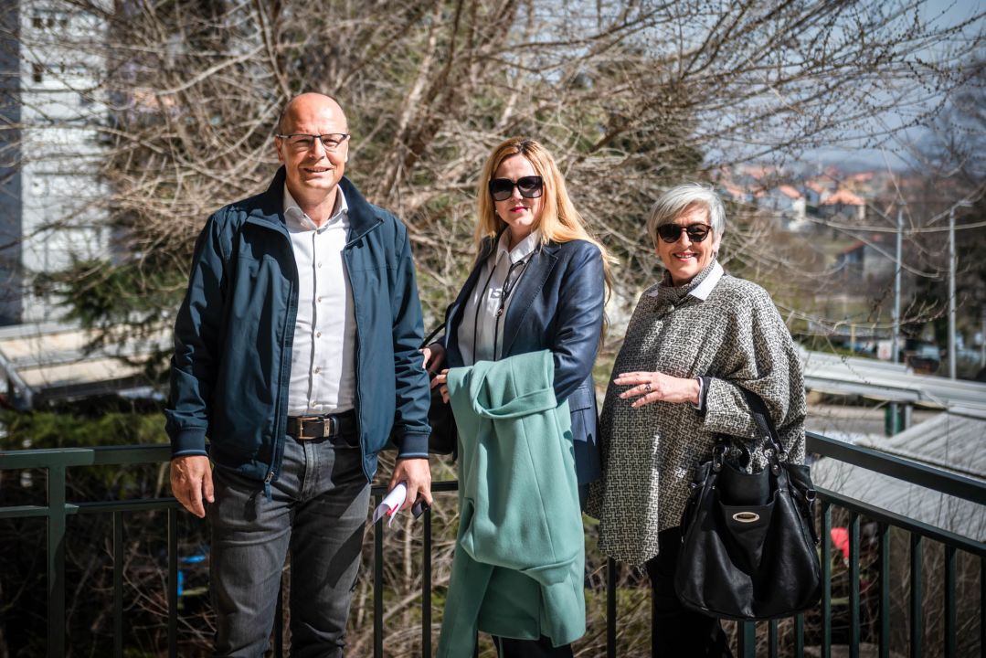 Prilično loša predstava na sjednici Županijske skupštine u drniškom kinu: Bilo je i kokica 