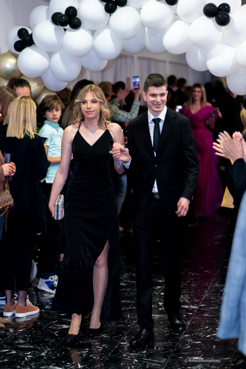 Gimnazijalci kao hollywoodske zvijezde u večeri koju će pamtiti do kraja života (1.dio)