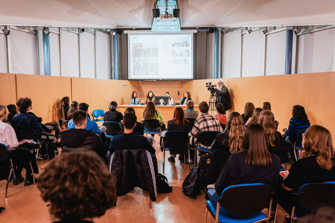 Gimnazijalci predstavili jubilarni 20. broj Pegle: ‘Pandemiju smo kompletno zanemarili i odahnuli od svega’