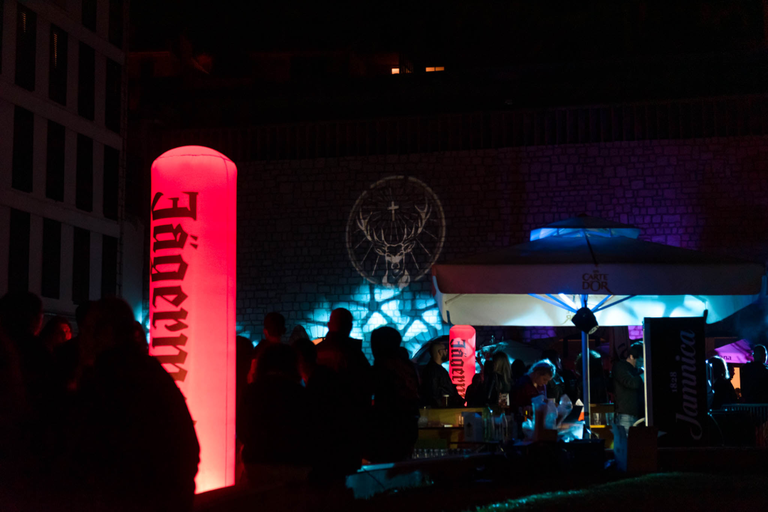 Članovi Leta3 na binu izašli kao jahači apokalipse: 'Napokon da smo više i ovo dočekali, baš guštamo večeras'