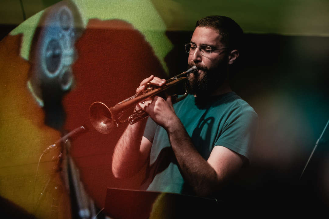 Sono Koloro u Arsenu: Dvostruki život i sofisticirani podražaji