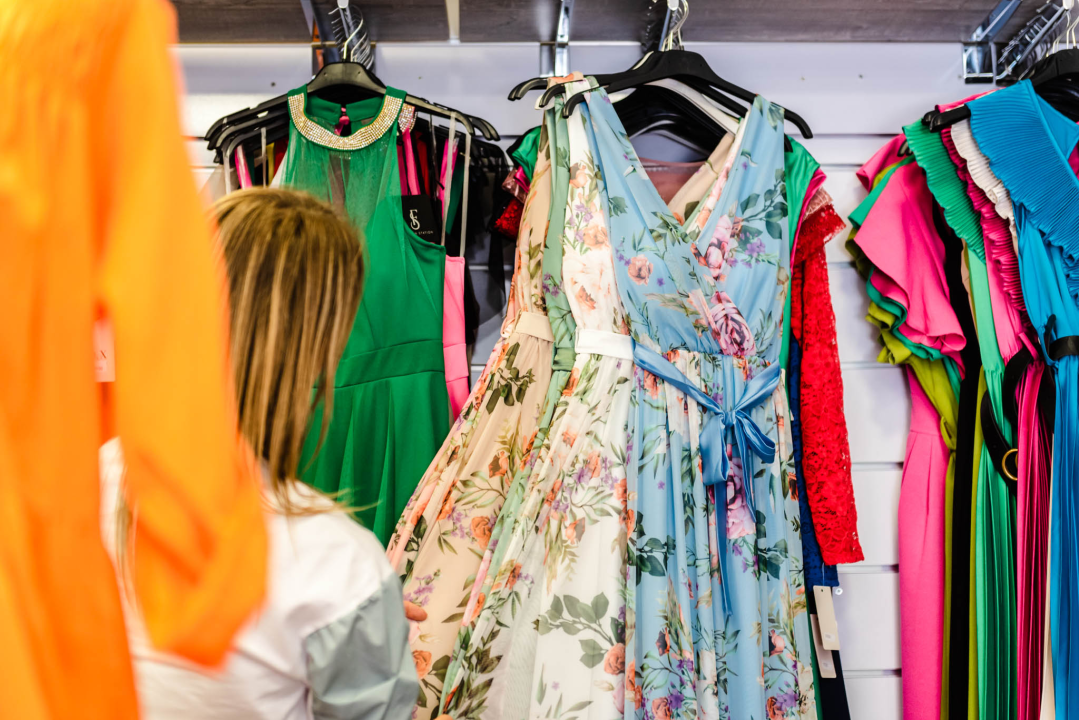 Super komade za svečane prigode pronađite u Butiku Cecily! 