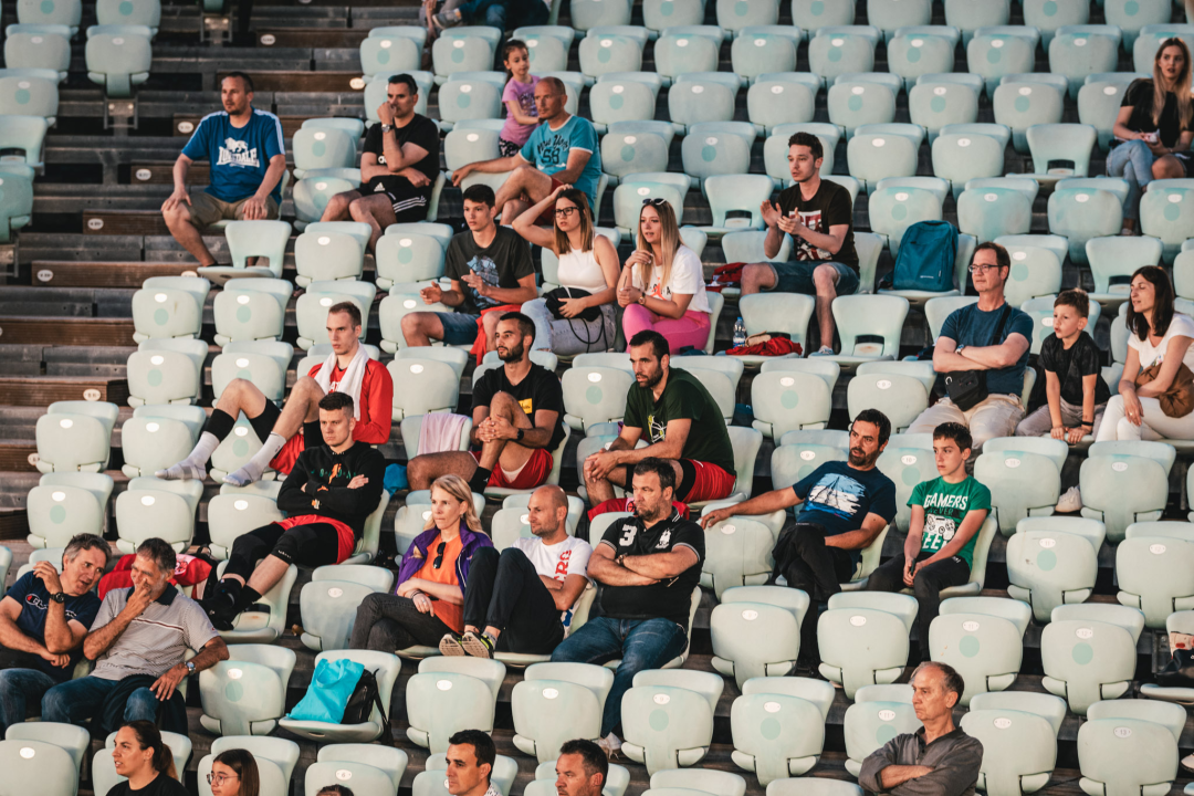 Basket se na Mihovilu i sinoć igrao pred gotovo praznim gledalištem, ako izuzmemo igrače!