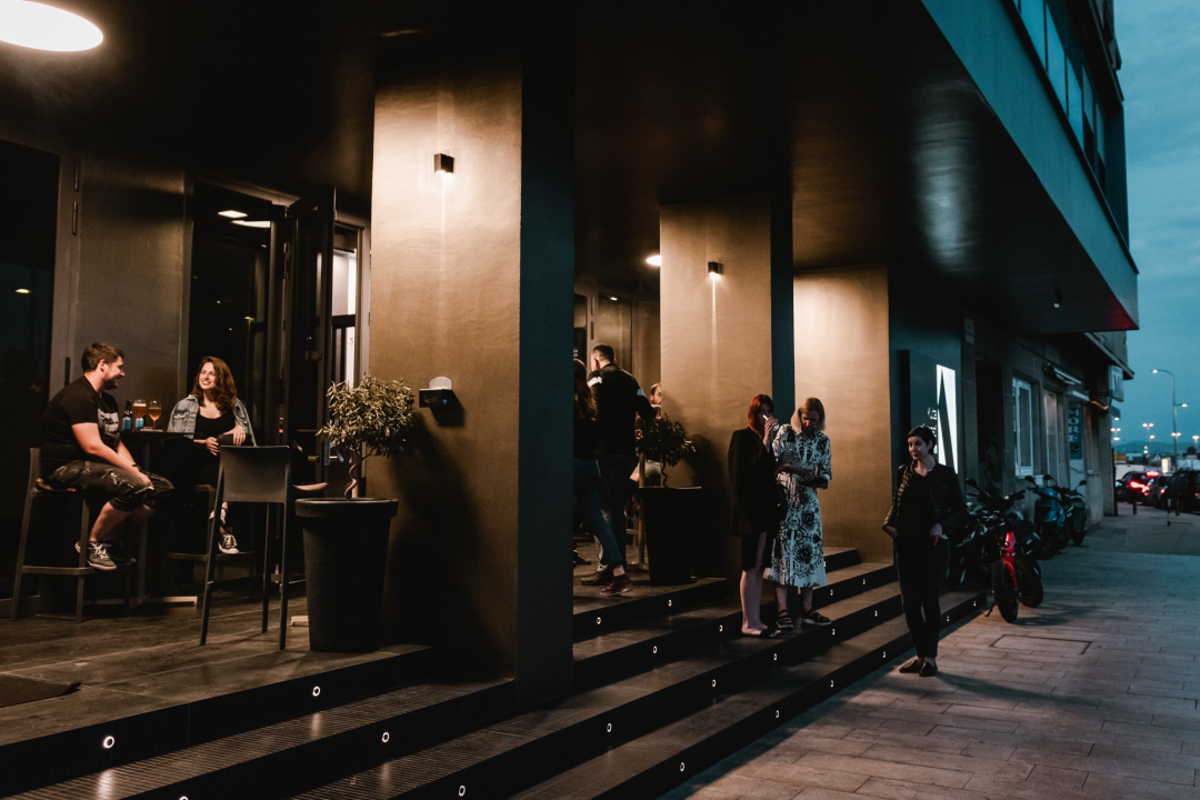 J.R. August u Arsenu predstavio hvaljeni album 'Still Waters': Priključio mu se i zbor