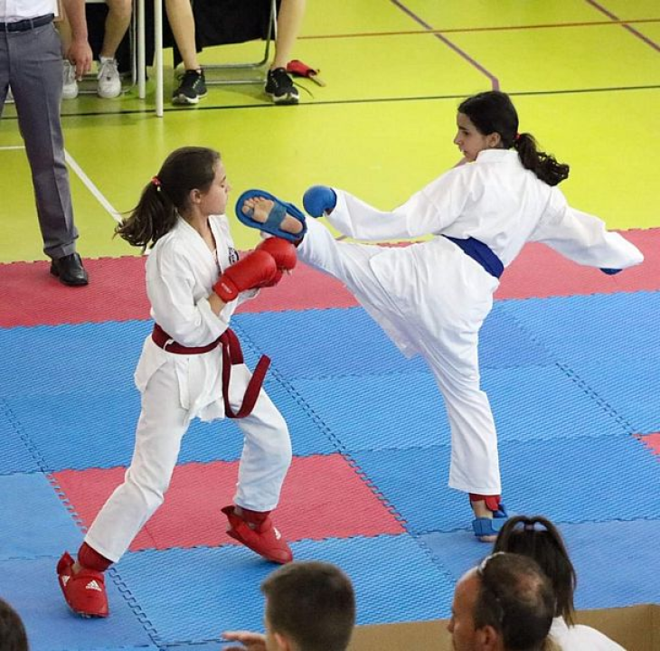 Karateke KK Šibenik 1066 još jednom zablistale: U Splitu osvojili ukupno 40 medalja 