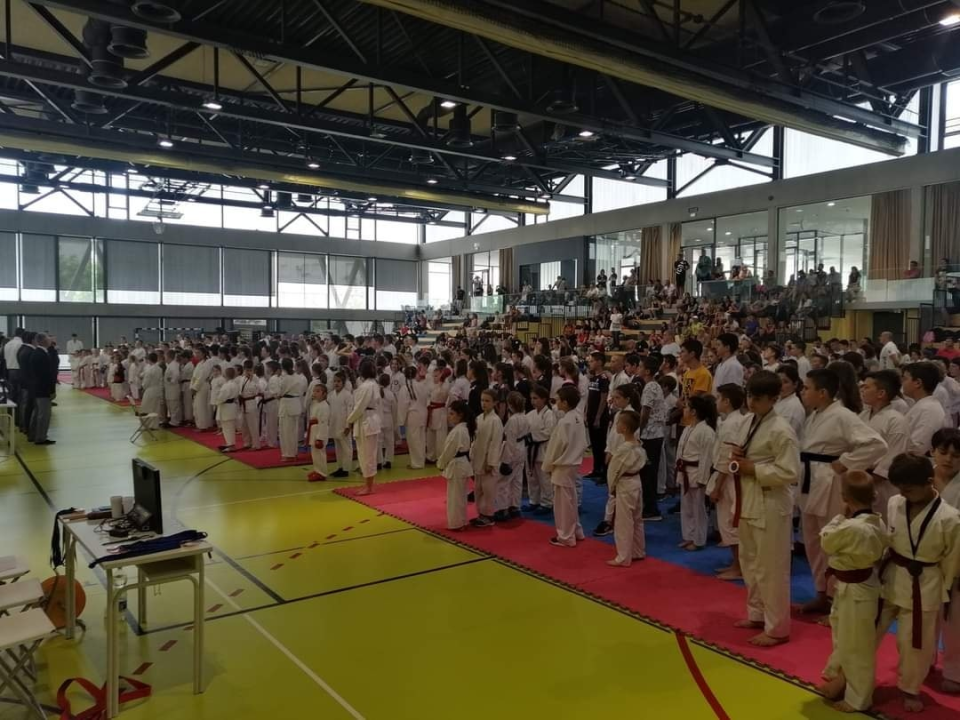 Čak 28 medalja za Karate klub Okit s drugog kola Dalmatinske lige u Splitu