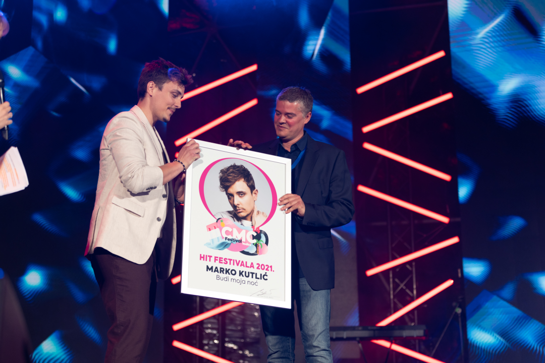 Završen najveći zabavni festival: Grdović ima hit CMC festivala, Ivana Kovač pjesmu godine
