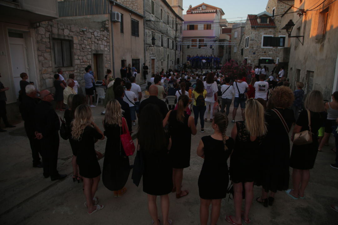 Koncertom zborova s Rudine najavljeno raspjevano pirovačko ljeto