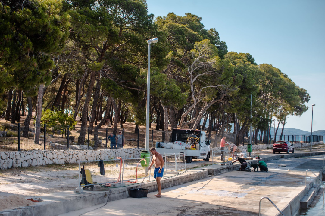 Bili smo u Zablaću u obilasku nekoliko metara plaže vrijedne 400 tisuća kuna, evo kako izgleda 