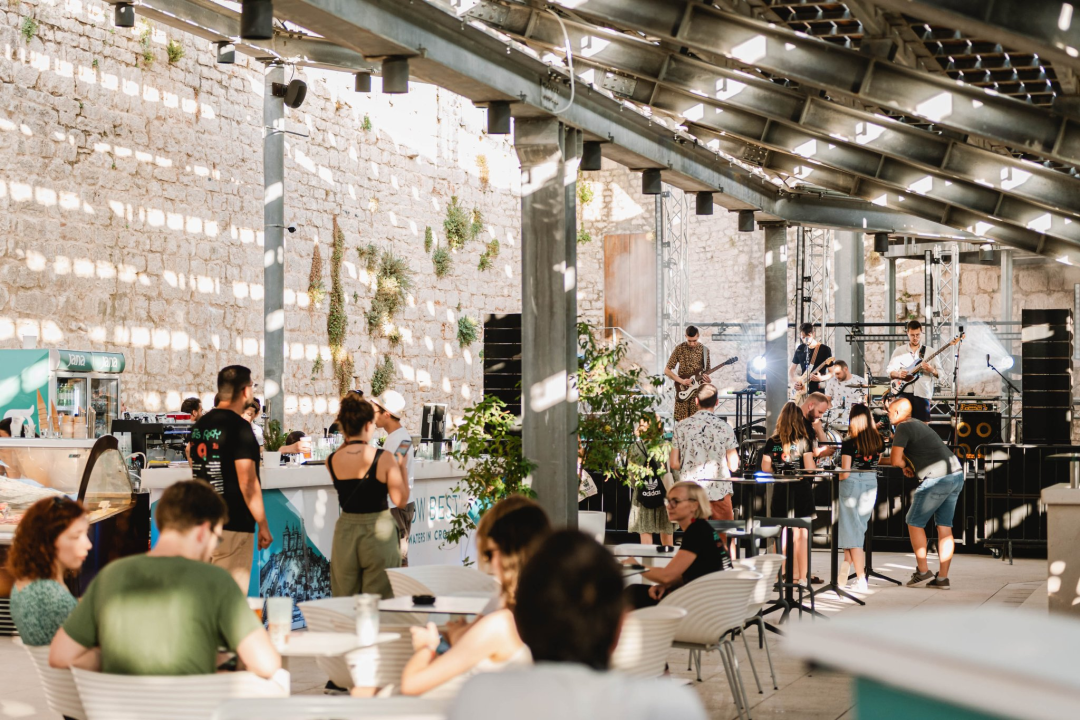 Let's Rock otvorio ljeto glazbenih festivala u Šibeniku: Pogledajte kako je sinoć bilo na Tvrđavi sv. Mihovila