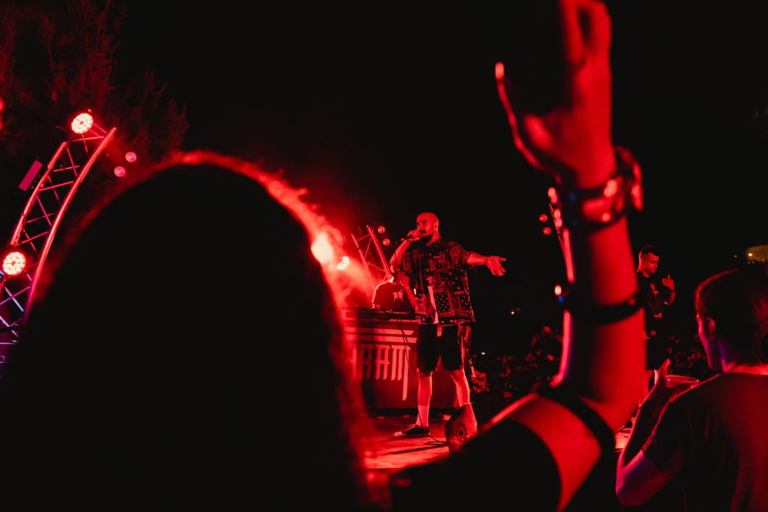 Let's Rock na Mihovilu otvorio sezonu festivala, pogledajte kako je bilo sinoć