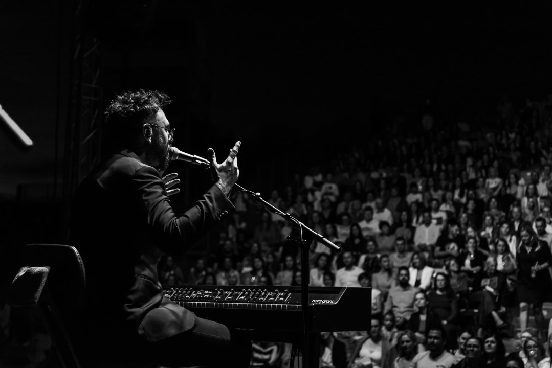 Petar Grašo na Tvrđavi sv. Mihovila održao koncert za pamćenje: Pogledajte kako je bilo  