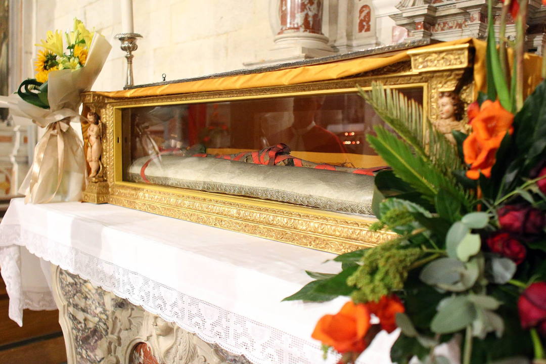 Danas se slavi sv. Kristofor, a u katedrali otvoren relikvijar u kojem se čuva njegova noga