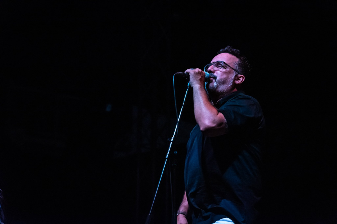 Tony Cetinski u Šibeniku predstavio novi izgled i usput oduševio publiku