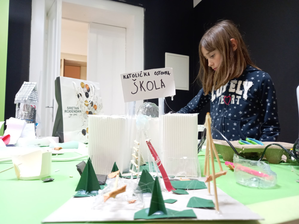 Pružite vašoj djeci najinovativniji program edukacije upisom u arhitektonsku školu Arkki! 