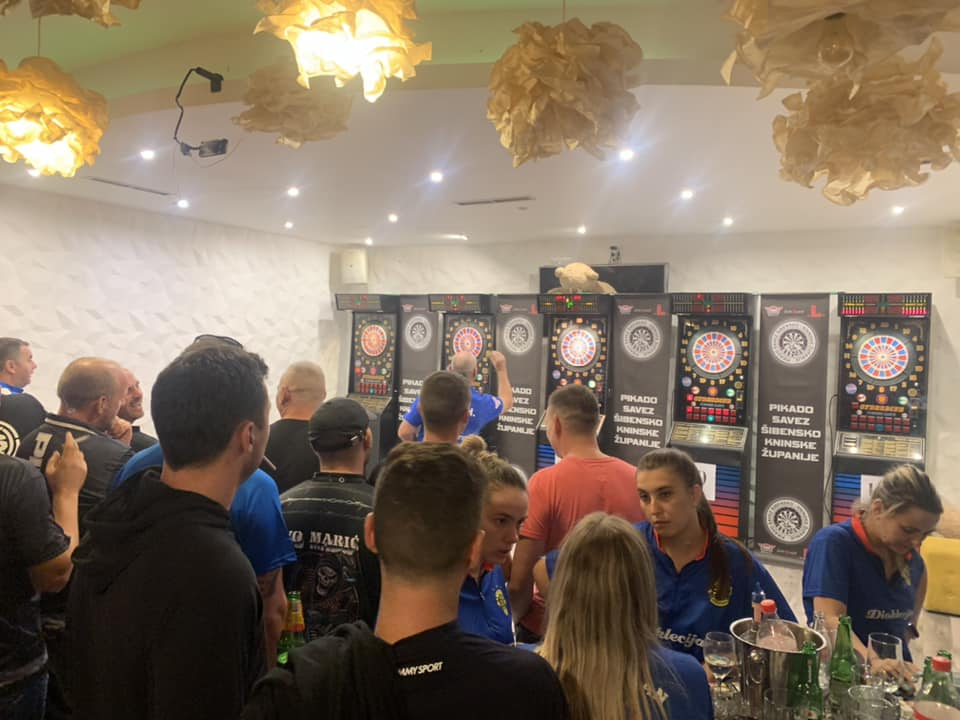 PRŠUT OPEN 2022.: Drniš je bio domaćin najvećeg pikado turnira u Hrvatskoj    