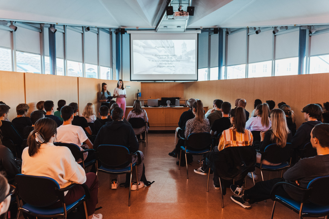 Gimnazijalci intervjuirali Nikolu Vukošića: ‘Možemo se samo diviti i nadati da se tako nešto neće ponoviti’