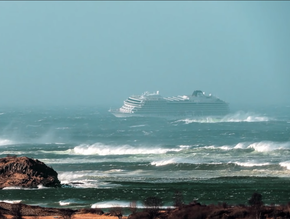 Viking Sky u Šibeniku, kruzer čije su dramatične snimke havarije u Norveškoj obišle svijet
