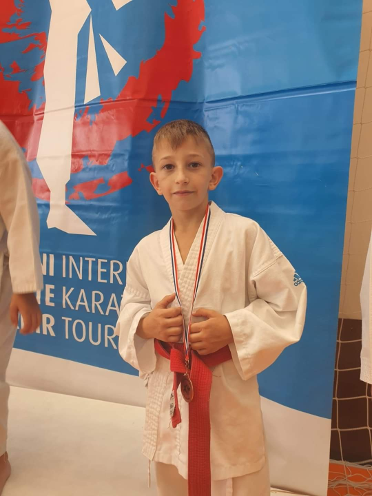 Karate klub Okit Vodice do 23 medalje na Kupu Jadrana u Splitu