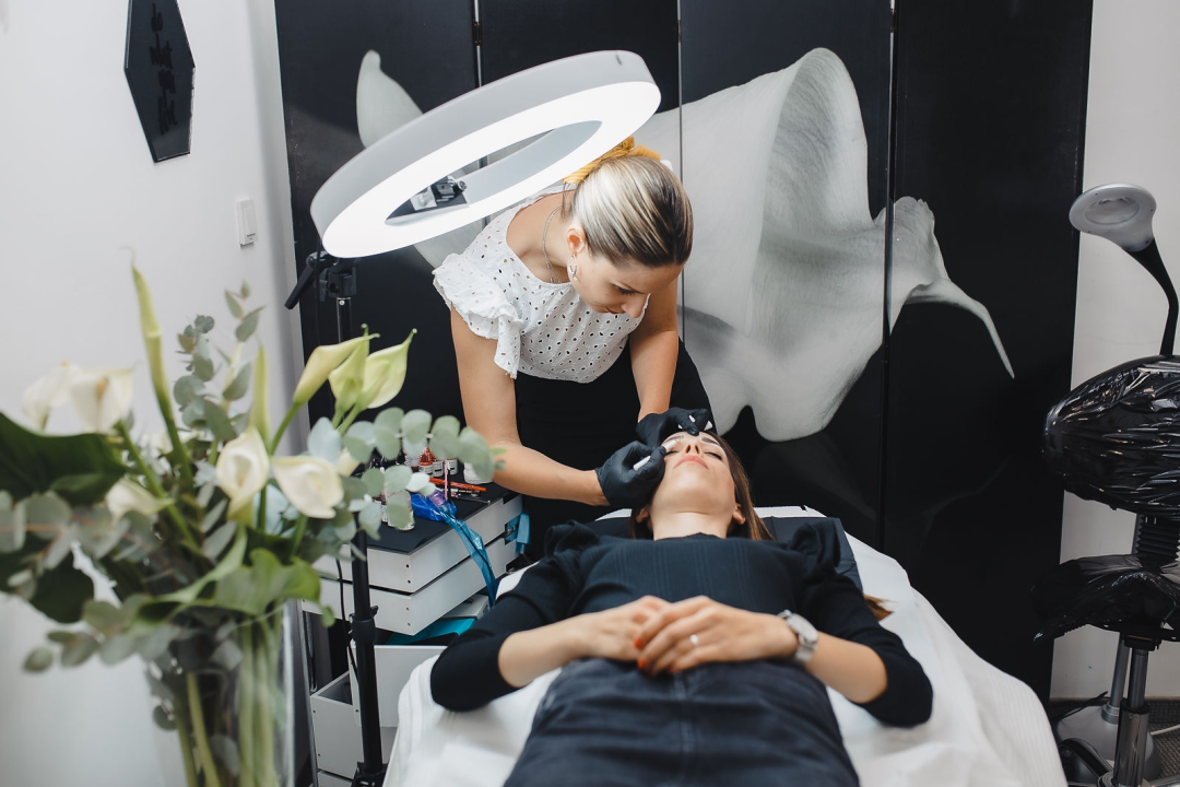 Iskoristite popust na trajnu šminku kod izvrsne kozmetičarke Jelene Radak! 