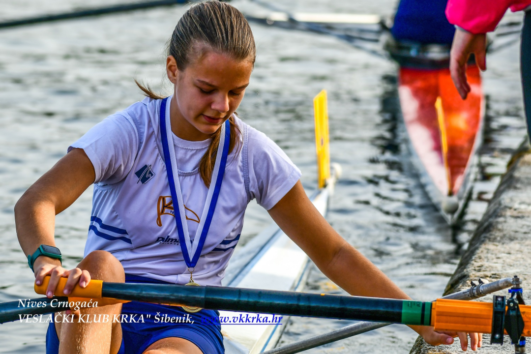 Veslačica i veslači 'Krke' vratili se iz Splita: Četiri zlata, šest srebra i jedna bronca