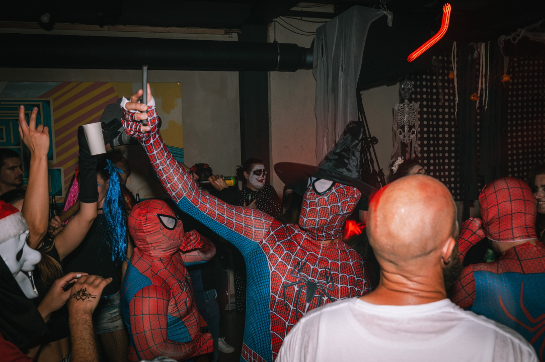 Halloween u Azimutu već je legendaran, a sinoć se plesalo na trash hitove