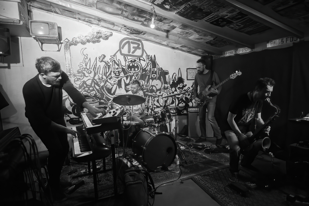 Magični jazz koncert benda Chui u Kninskom A3