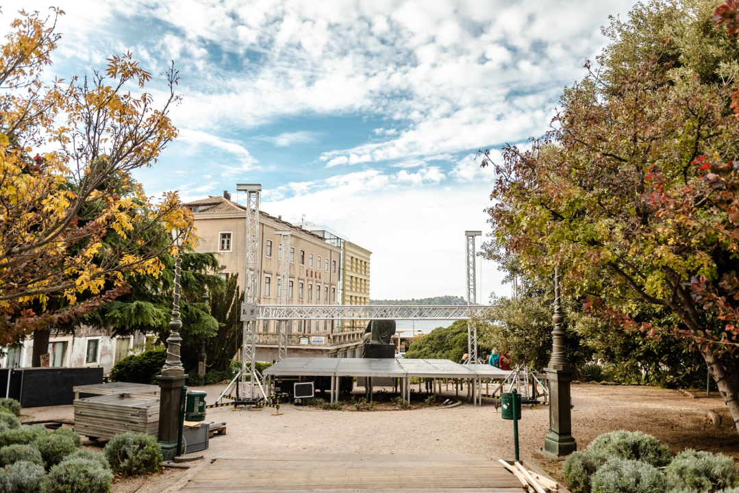 Kućice su na svom mjestu: Još je tri dana do otvaranja Adventure