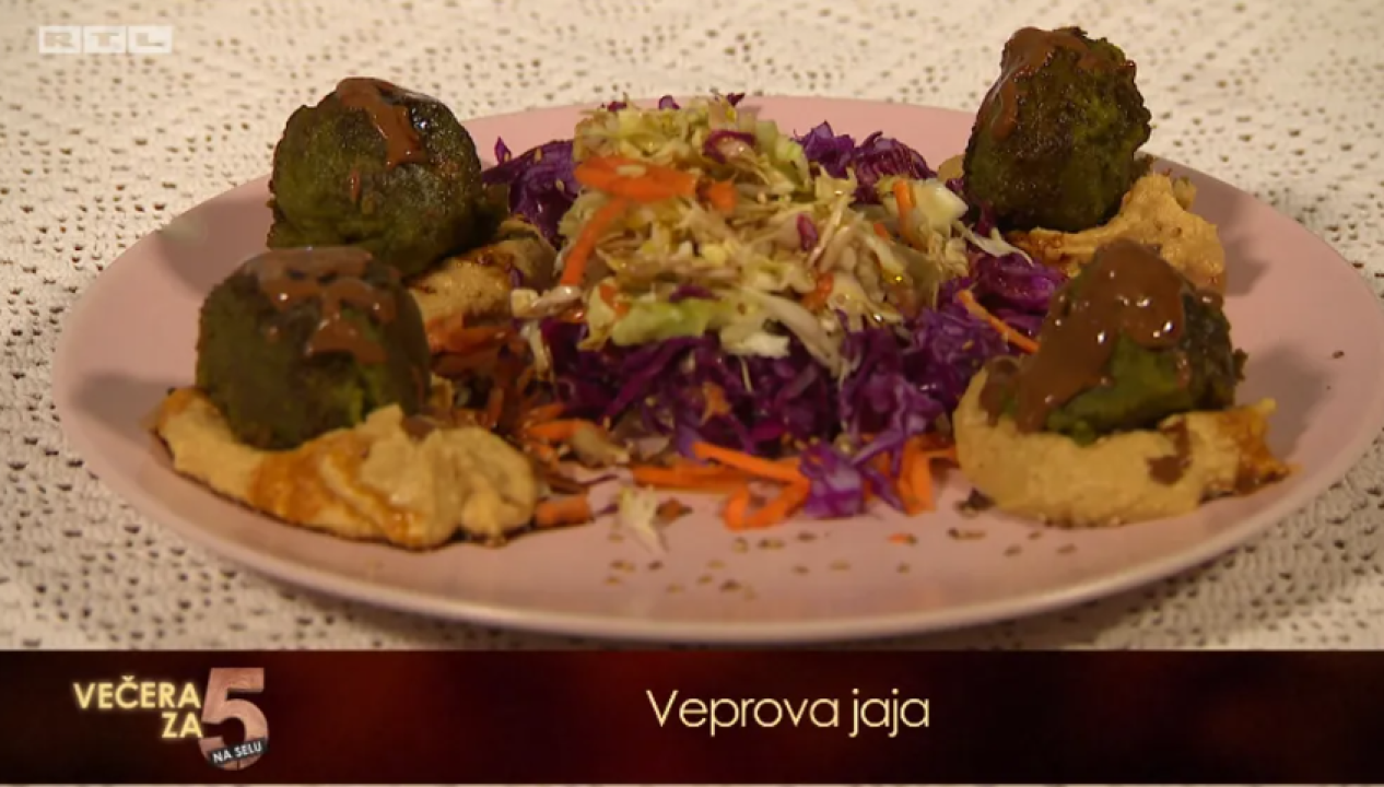 Zoran za glavno jelo pripremio 'Veprova jaja', a jednoj dami poklonio zlatnu narukvicu