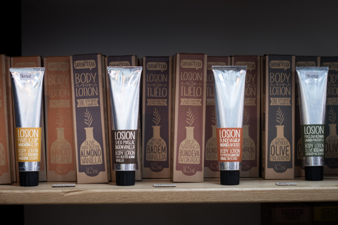 Pronađite najbolje božićne poklone uz super akcije trgovine Lokal! 