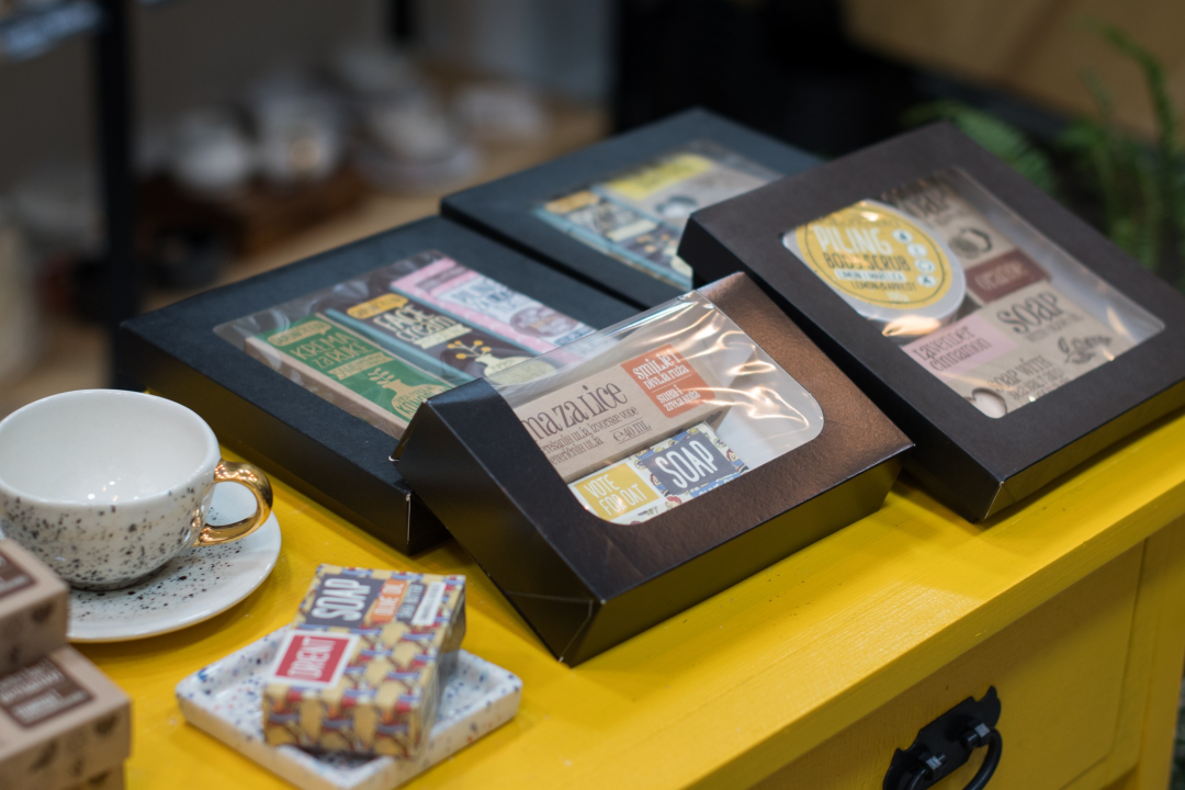 Pronađite najbolje božićne poklone uz super akcije trgovine Lokal! 