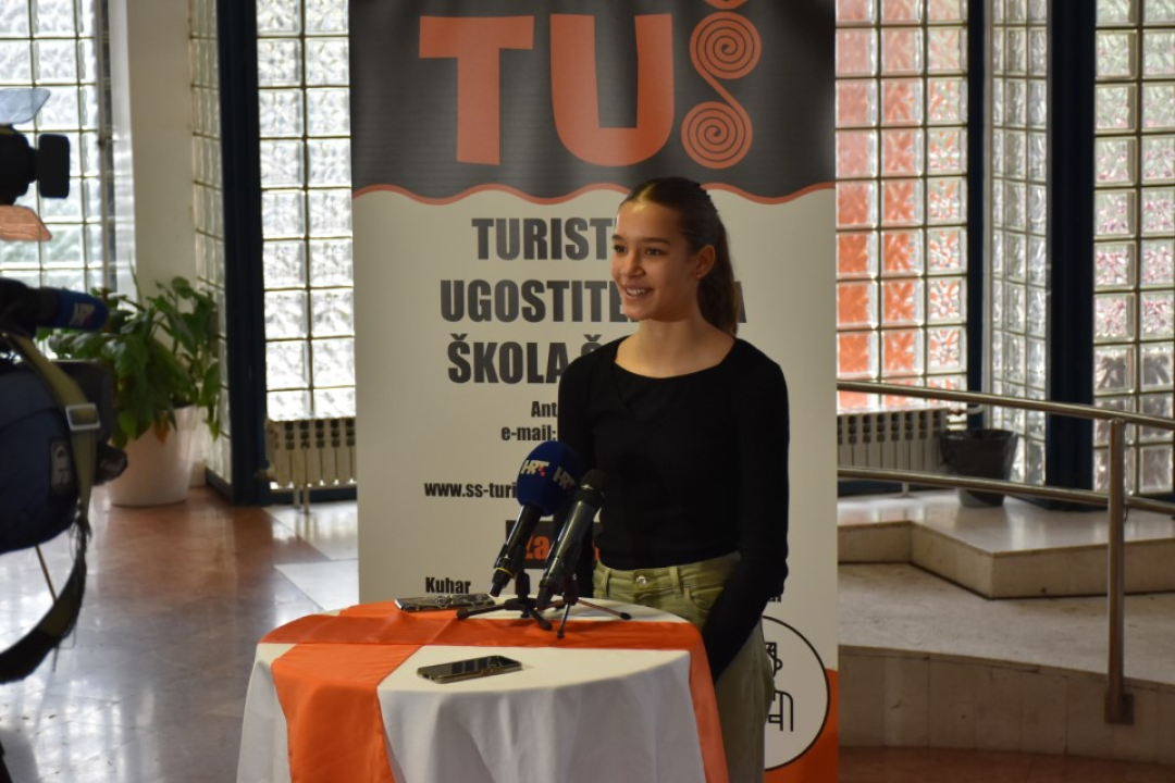 Županija osigurala besplatne higijenske uloške za sve učenice svojih osnovnih i srednjih škola 