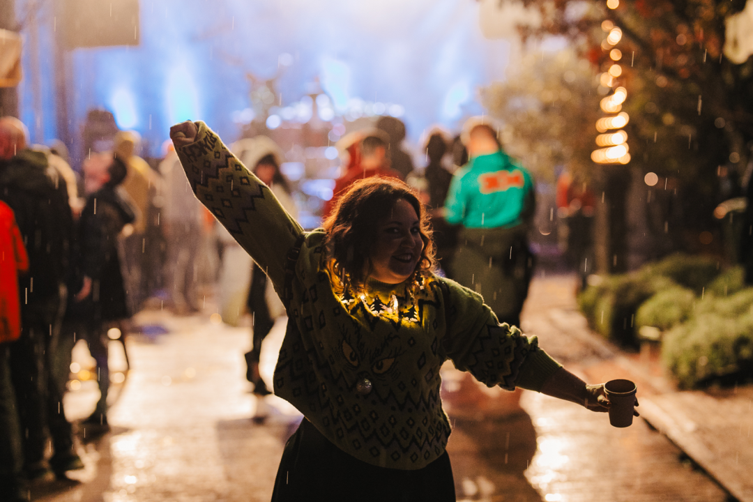 Park su u petak preplavili ružni džemperi i nasmijana ekipa