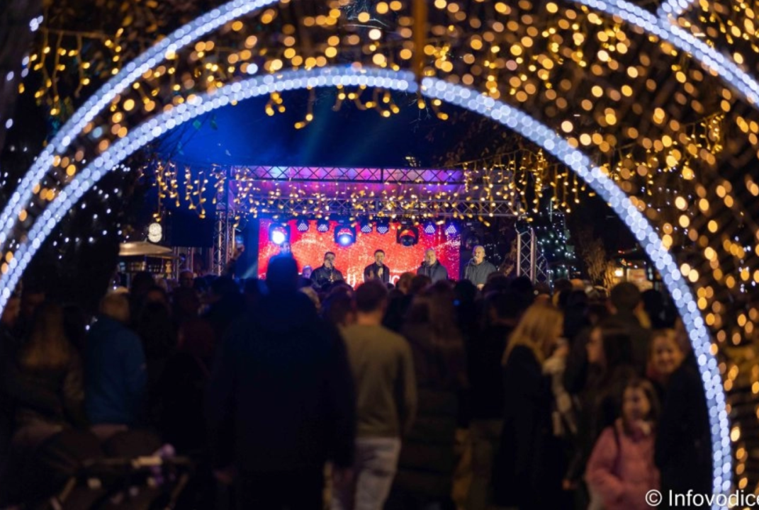 Koncertom Tomislava Bralića i klape Intrade  sinoć počeo Advent u Vodicama