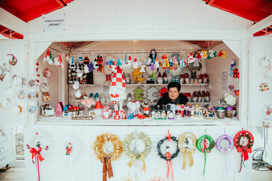Adventurin Sajmić savršeno je mjesto za kupnju poklona, sve su izradili lokalni umjetnici i obrtnici