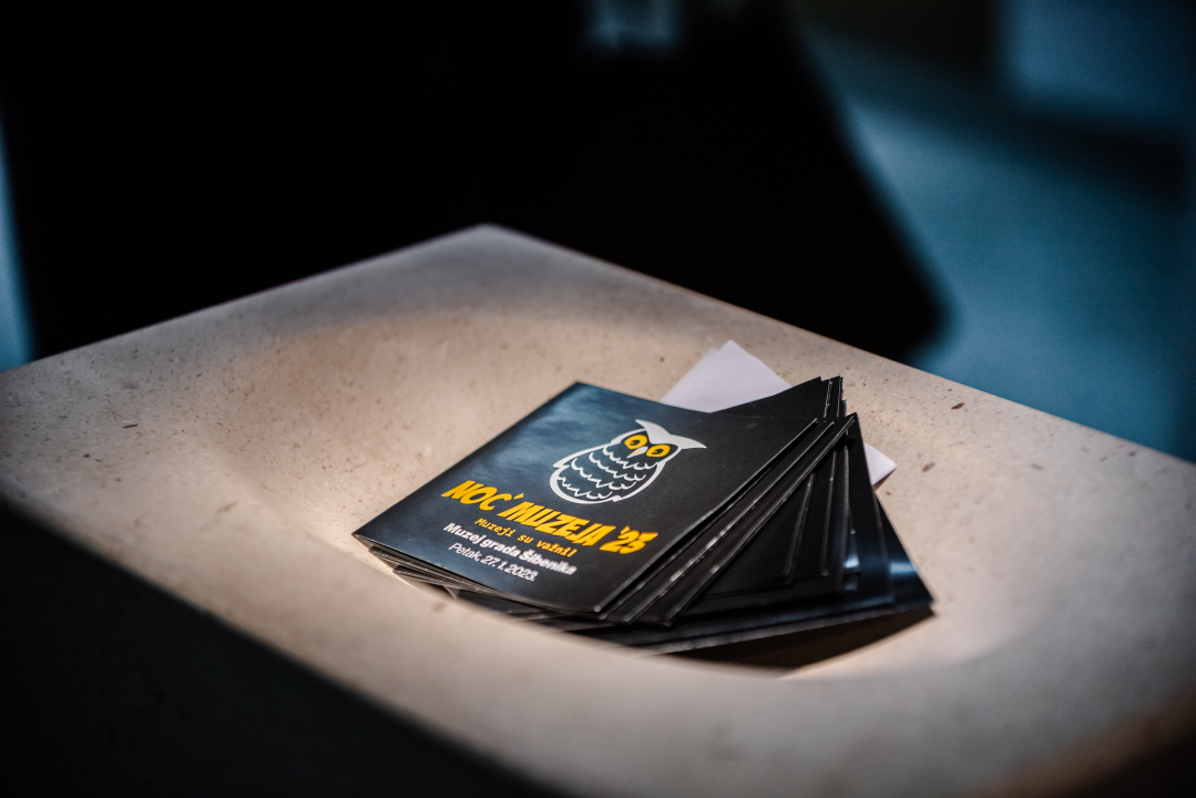 Noć muzeja u Šibeniku: Antikom inspirirane frizure!