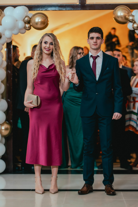 Učenici Prometno-tehničke škole Šibenik poput holivudskih zvijezda na maturalnom plesu (2)