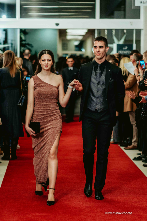 Gimnazijalci zasjali u večeri koju će pamtiti do kraja života! (1.dio)