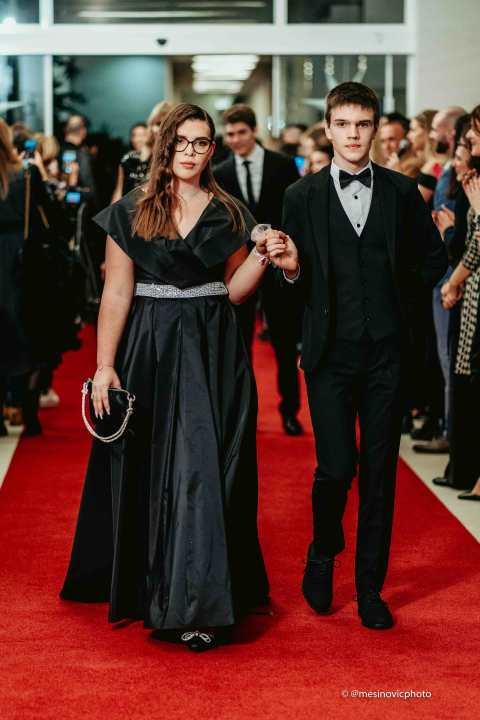 Gimnazijalci zasjali u večeri koju će pamtiti do kraja života! (1.dio)