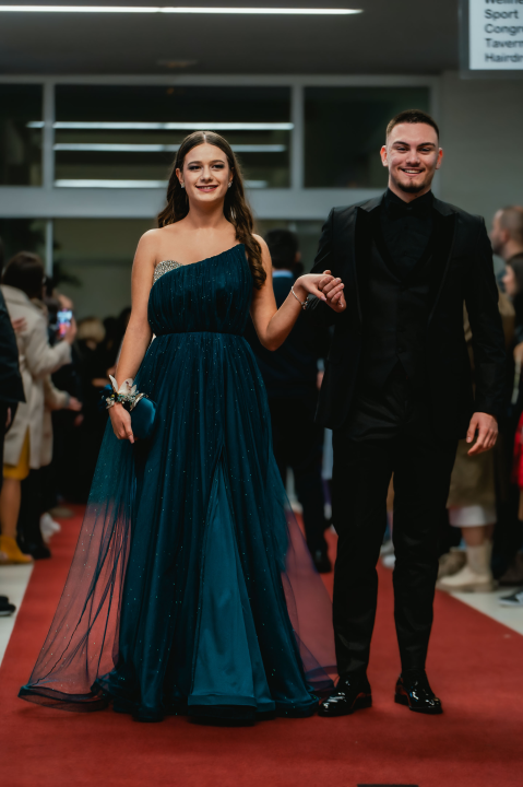 Pogledajte glamurozna izdanja maturanata Medicinske škole (2. dio)