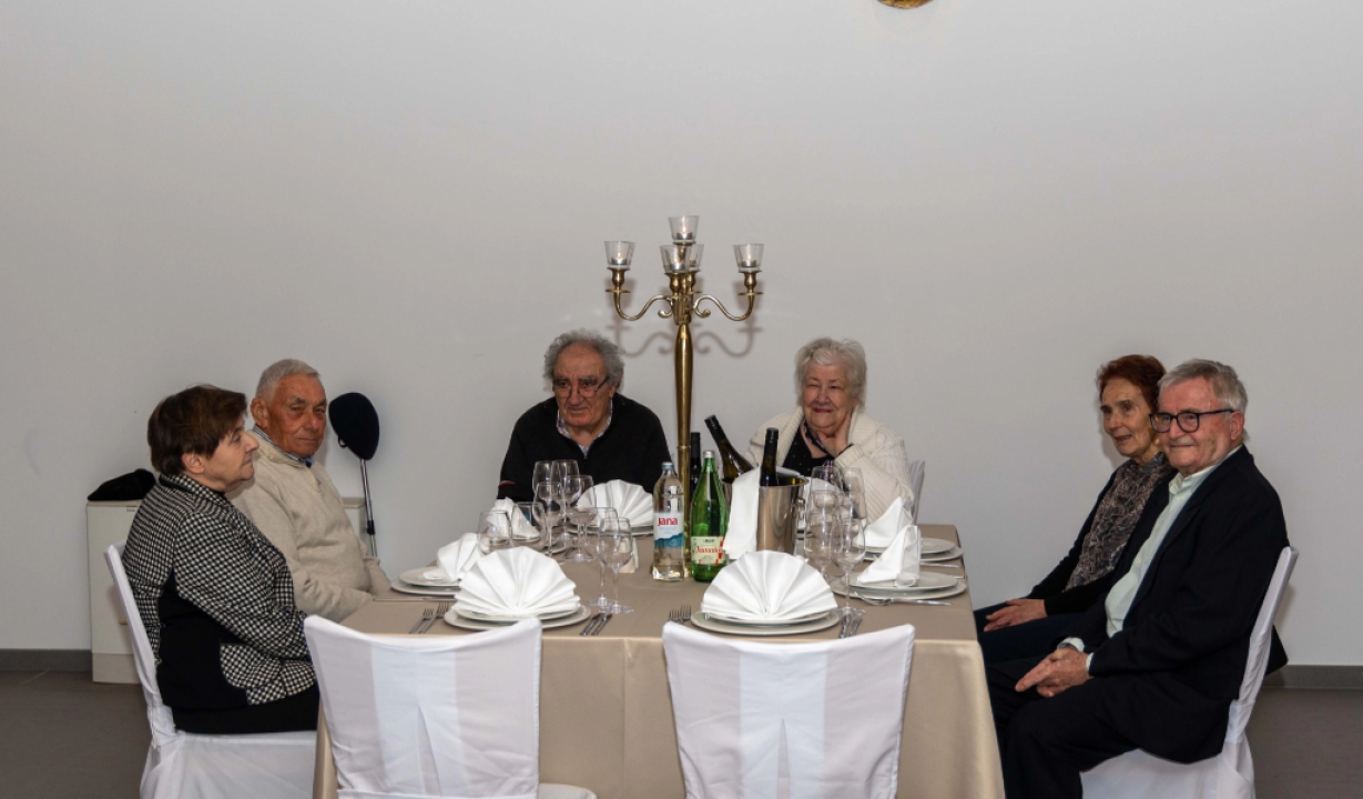 U Vodicama bračni parovi s 50 i više godina braka proslavili Svjetski dan braka i Valentinovo