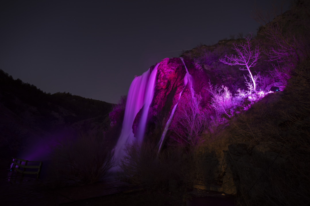 Valentinovo na Krčiću oduševilo sve posjetitelje: Krčić zasjao u bojama ljubavi! 