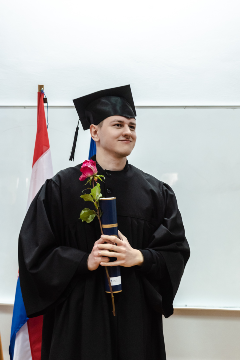 Svečana promocija studenata VUŠ-a: 'Vi ste budućnost naše zemlje i ona će biti onakva kakvom je vi oblikujete'