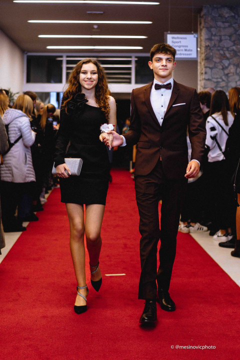 Zavirite na blještavi maturalni ples Tehničke škole Šibenik (2) 