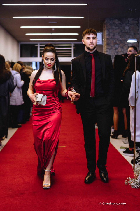 Zavirite na blještavi maturalni ples Tehničke škole Šibenik (2) 