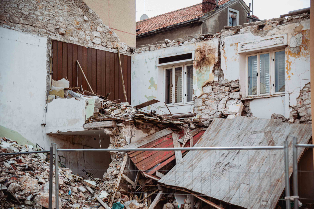 Škugori osim rupe u proračunu ostavili i rupu u centru grada: Hoće li se ikad sanirati ovo ruglo?