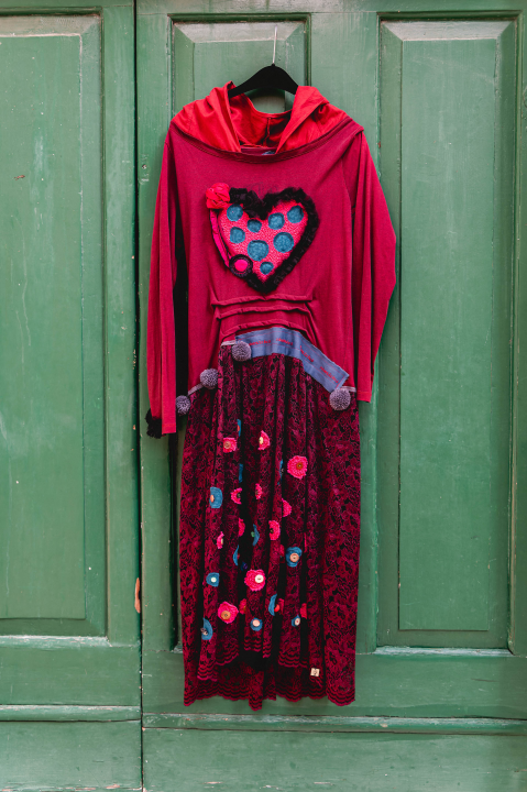 Unikatne haljine Nives Triva savršen su znak pažnje za Dan žena!