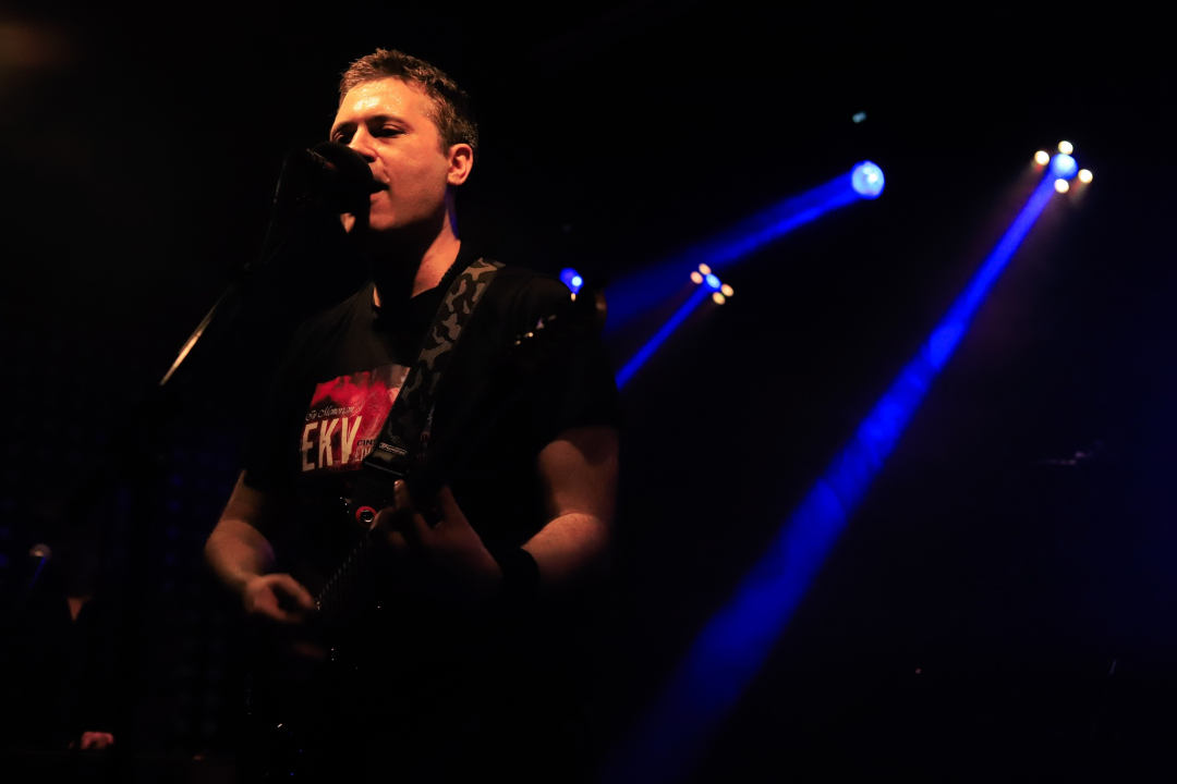 Euforična nostalgija u Šibeniku: Azimutom odjekivali hitovi EKV-a