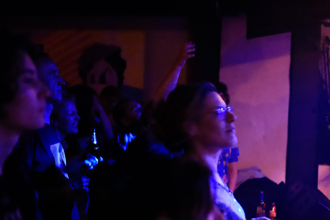 Euforična nostalgija u Šibeniku: Azimutom odjekivali hitovi EKV-a