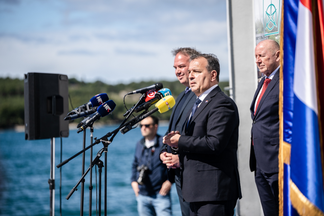 Brodogradilište Iskra u Šibeniku isporučilo brze brodice za hitnu pomoć: 'Ovo je rezultat hrvatske pameti'